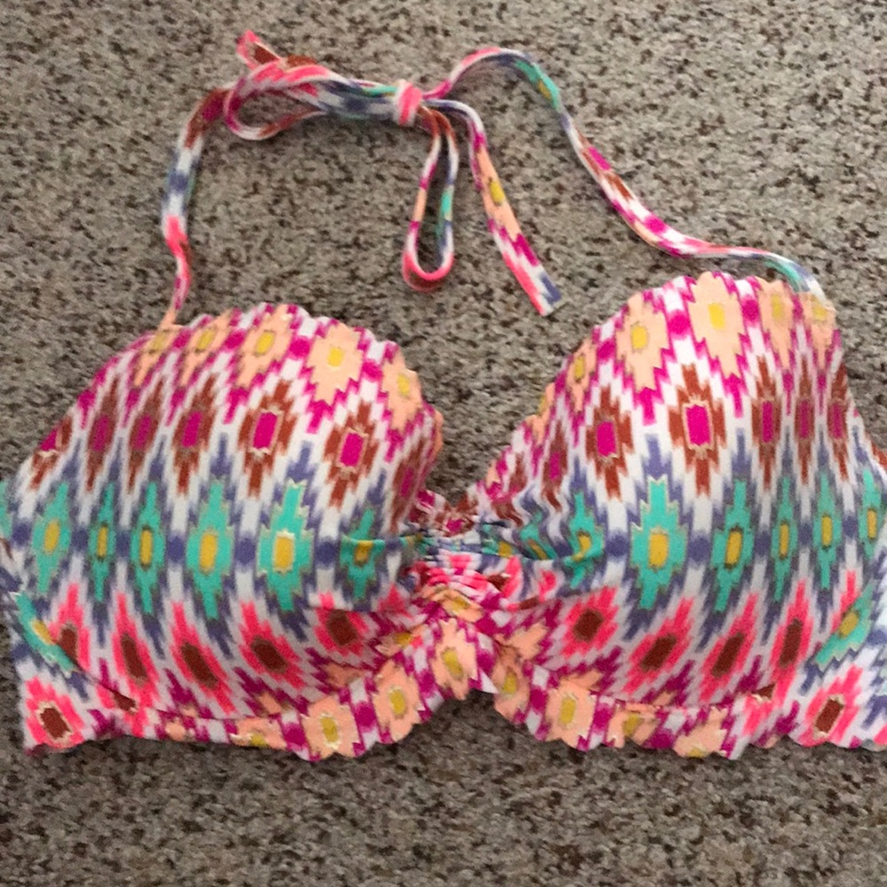 Victoria’s Secret bathing suit top